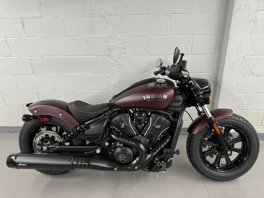 2026 Indian Scout Bobber Limited w/ Tech