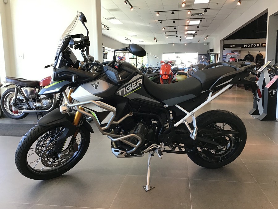 2024 Triumph Tiger 900 Rally Aragón Edition