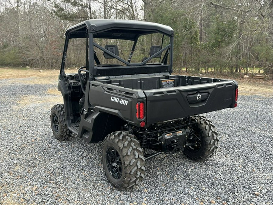 2025 Can-Am Defender DPS HD10 Compass Green