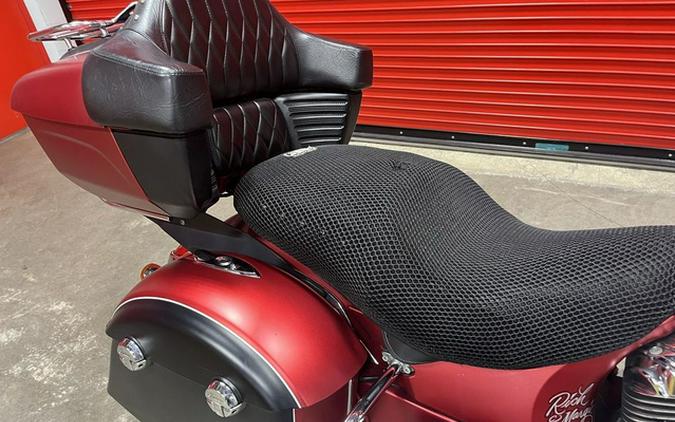 2017 Indian Roadmaster Icon Mesa Red Smoke & Thunder Black