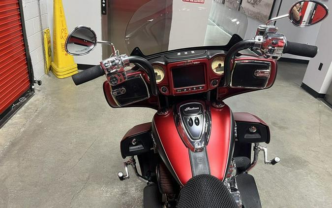 2017 Indian Roadmaster Icon Mesa Red Smoke & Thunder Black