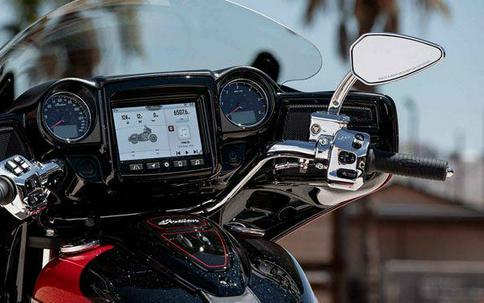 2020 Indian Motorcycle Chieftain® Elite