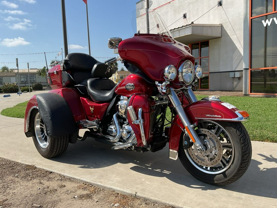 FLHTCUTG 2013 Tri Glide™ Ultra Classic®