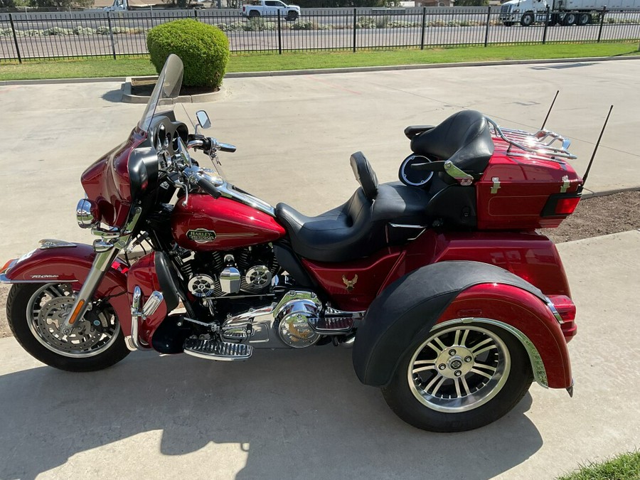 FLHTCUTG 2013 Tri Glide™ Ultra Classic®