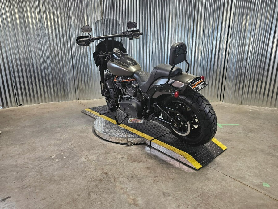 2018 Harley-Davidson Fat Bob 114 INDSTRL GRY DNM