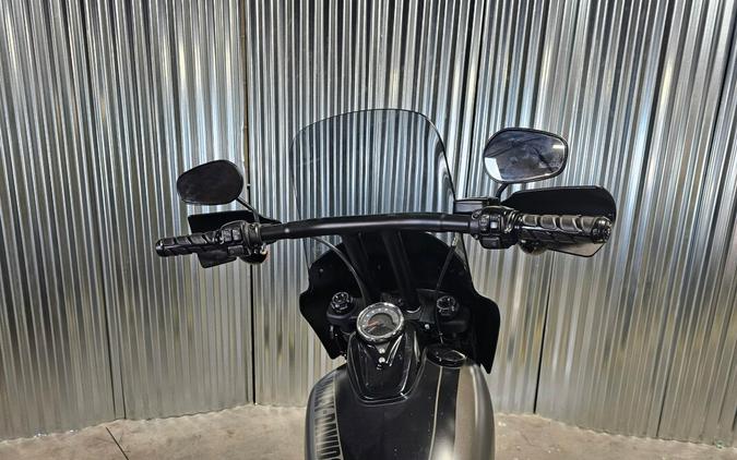 2018 Harley-Davidson Fat Bob 114 INDSTRL GRY DNM