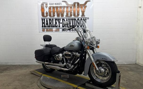 2023 Harley-Davidson FLHCS - Heritage Classic