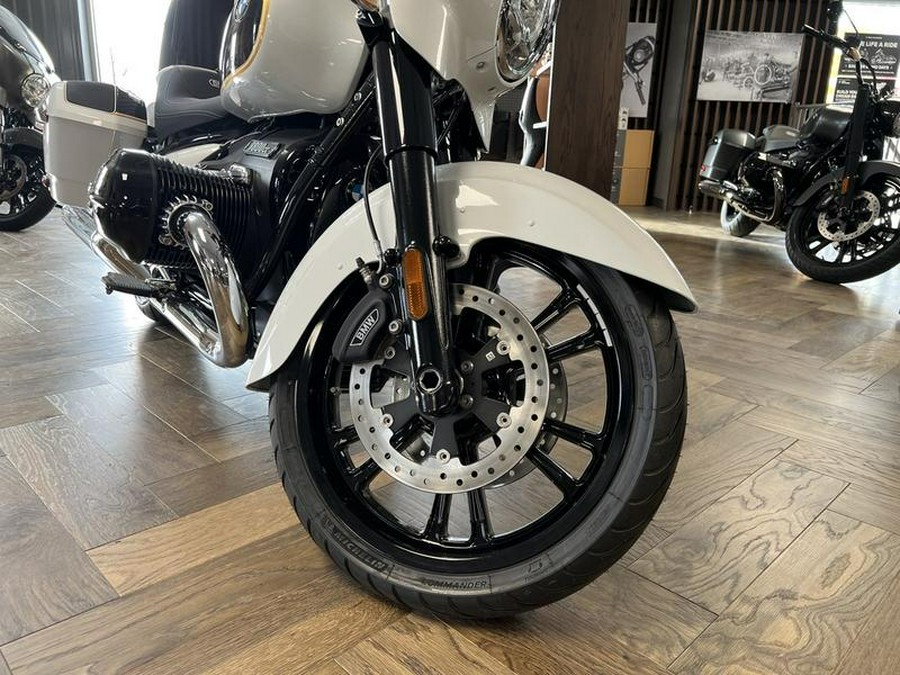 2023 BMW R 18 B 719 Mineral White Metallic