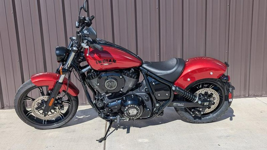2024 Indian Motorcycle® Chief Dark Horse® Sunset Red Metallic