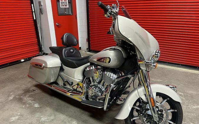 2023 Indian Chieftain Limited Silver Quartz Metallic