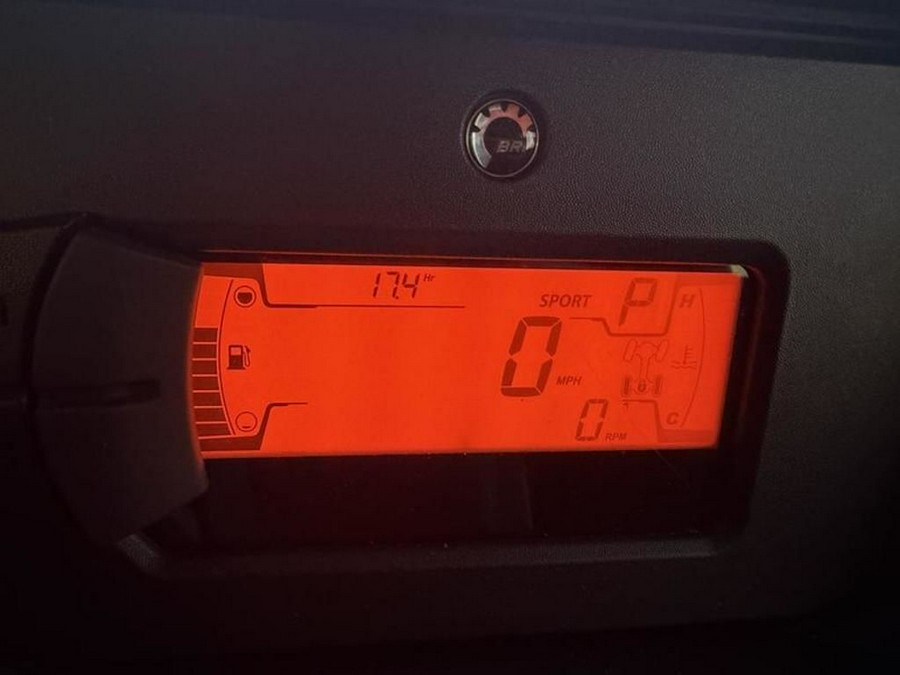 2026 Can-Am® Defender MAX Limited HD11