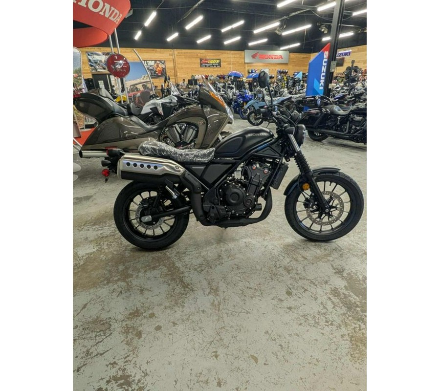 2025 Honda SCL 500