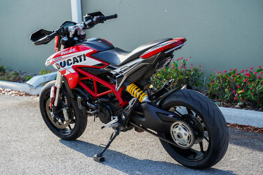 2016 Ducati Hypermotard 939 Red