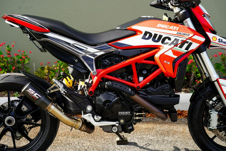 2016 Ducati Hypermotard 939 Red
