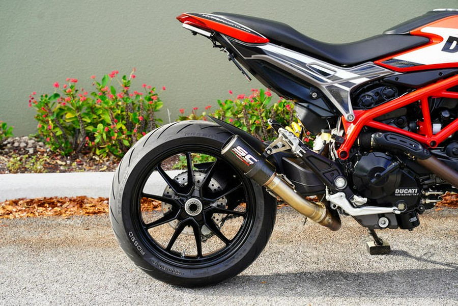 2016 Ducati Hypermotard 939 Red