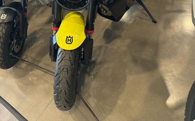 2026 Husqvarna Vitpilen 801