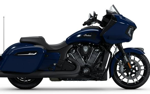 2025 Indian Motorcycle Challenger® Dark Horse® with PowerBand Audio Package