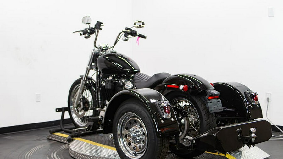 2020 Harley-Davidson® FXST - Softail® Standard