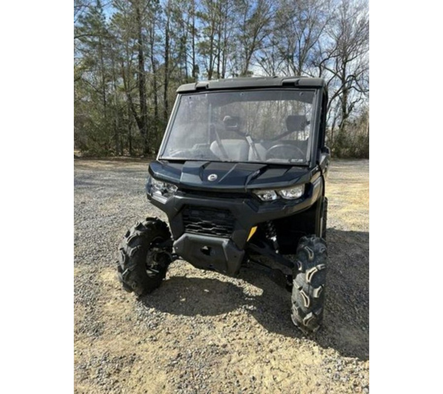 2025 Can-Am Defender DPS HD10