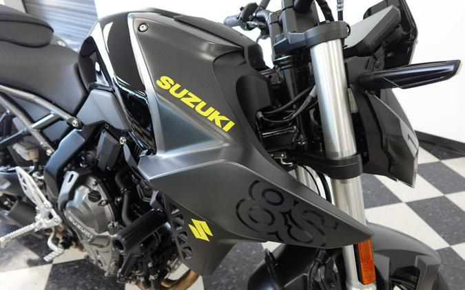 2023 Suzuki GSX-8S CA