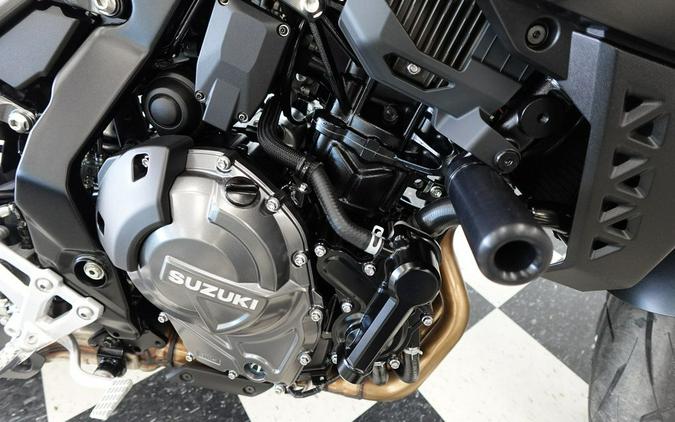 2023 Suzuki GSX-8S CA