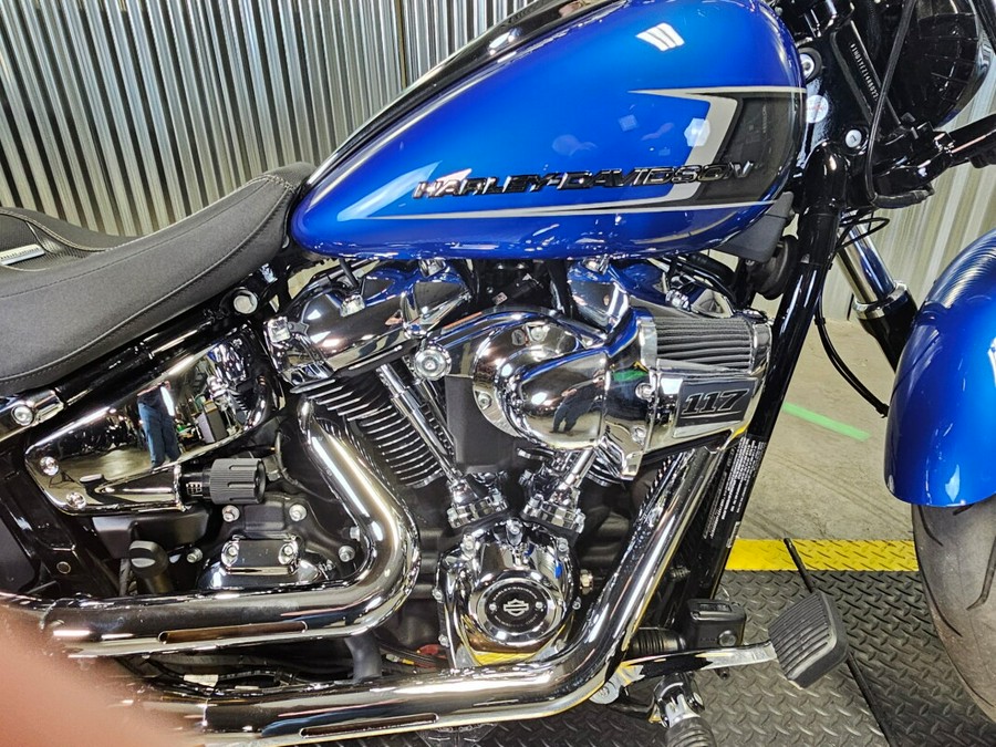 2024 Harley-Davidson Breakout 117 Blue Burst