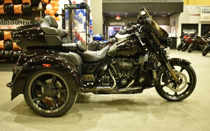 2021 Harley-Davidson CVO Tri Glide