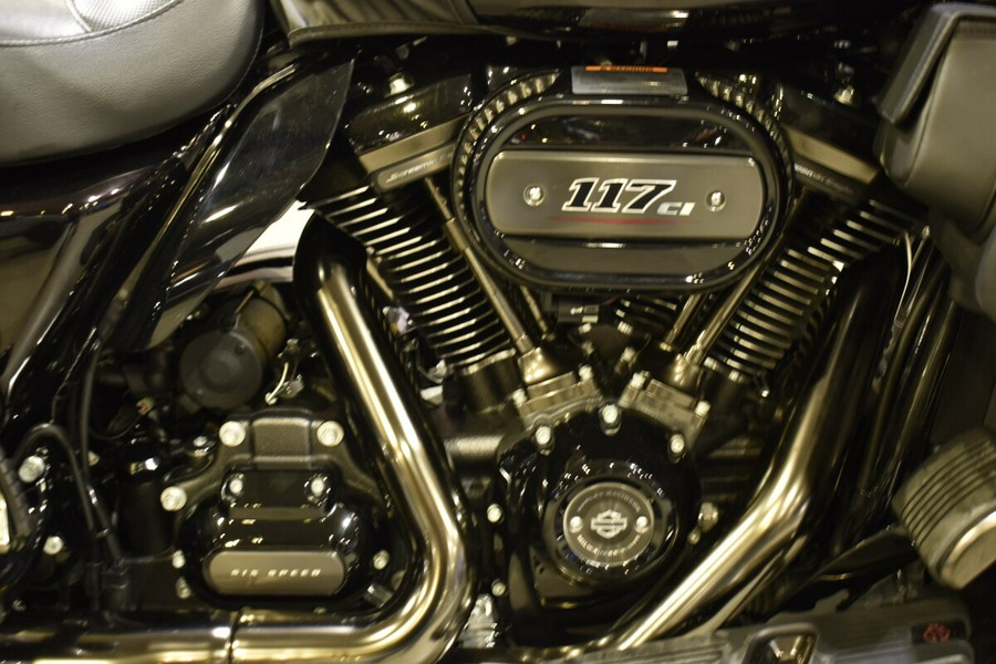 2021 Harley-Davidson CVO Tri Glide