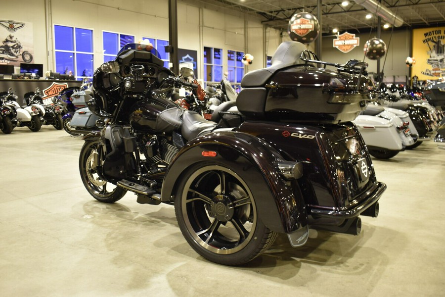 2021 Harley-Davidson CVO Tri Glide