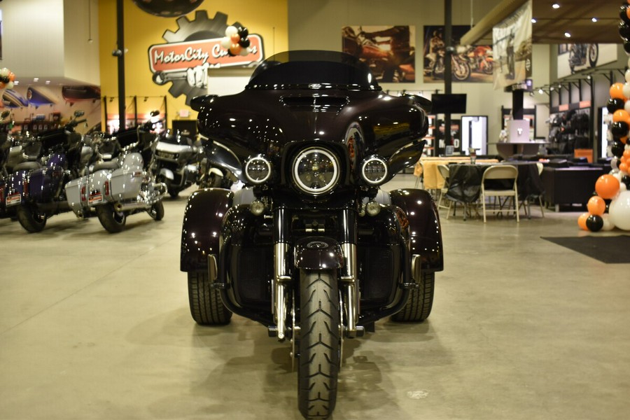 2021 Harley-Davidson CVO Tri Glide