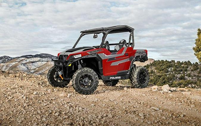 2018 Polaris® General™ 1000 EPS Ride Command™ Edition Matte Sunset Red