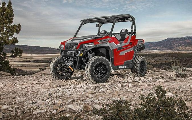 2018 Polaris® General™ 1000 EPS Ride Command™ Edition Matte Sunset Red