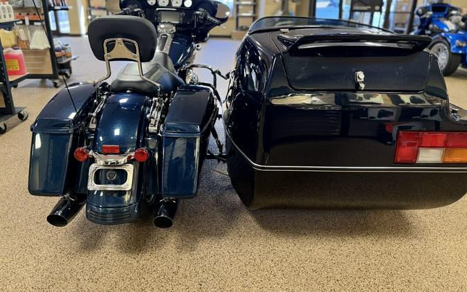 2016 FLHXS - STREET GLIDE SPECIAL WITH SIDECAR