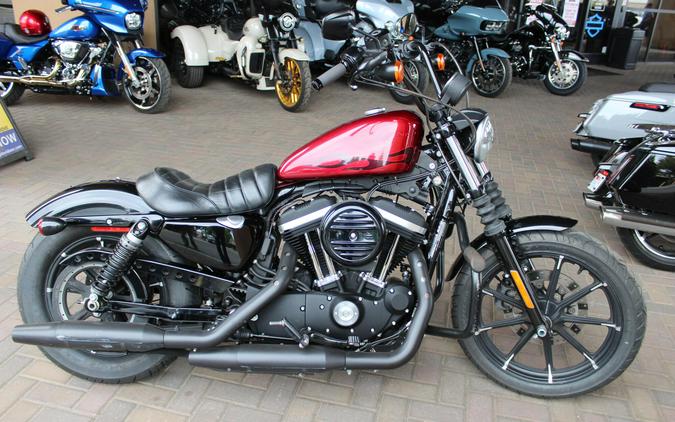 2017 Harley-Davidson® Iron 883™ HC HTRD RED FLK