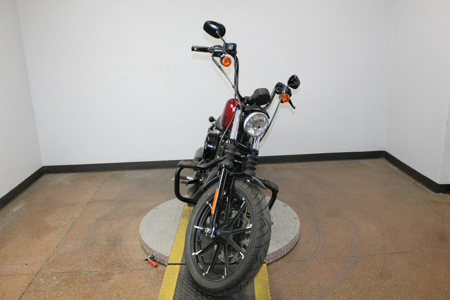 2017 Harley-Davidson® Iron 883™ HC HTRD RED FLK