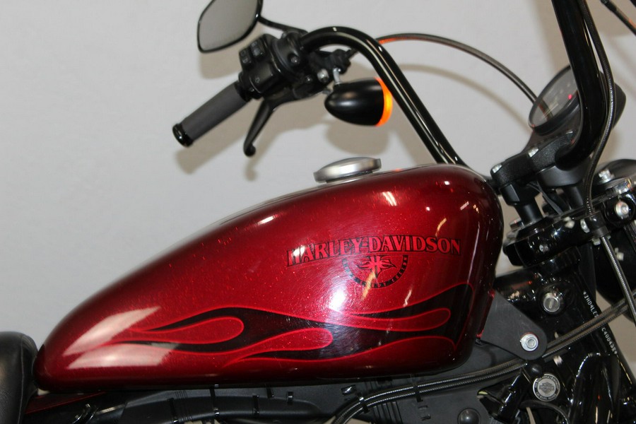 2017 Harley-Davidson® Iron 883™ HC HTRD RED FLK