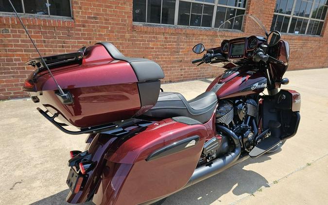 2024 Indian Motorcycle® Roadmaster® Dark Horse® w/Powerband Audio Package Maroon Metallic