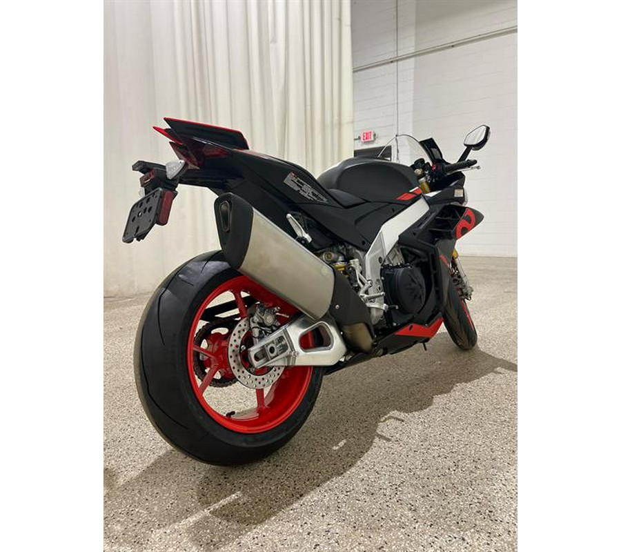 2024 Aprilia RSV4 1100