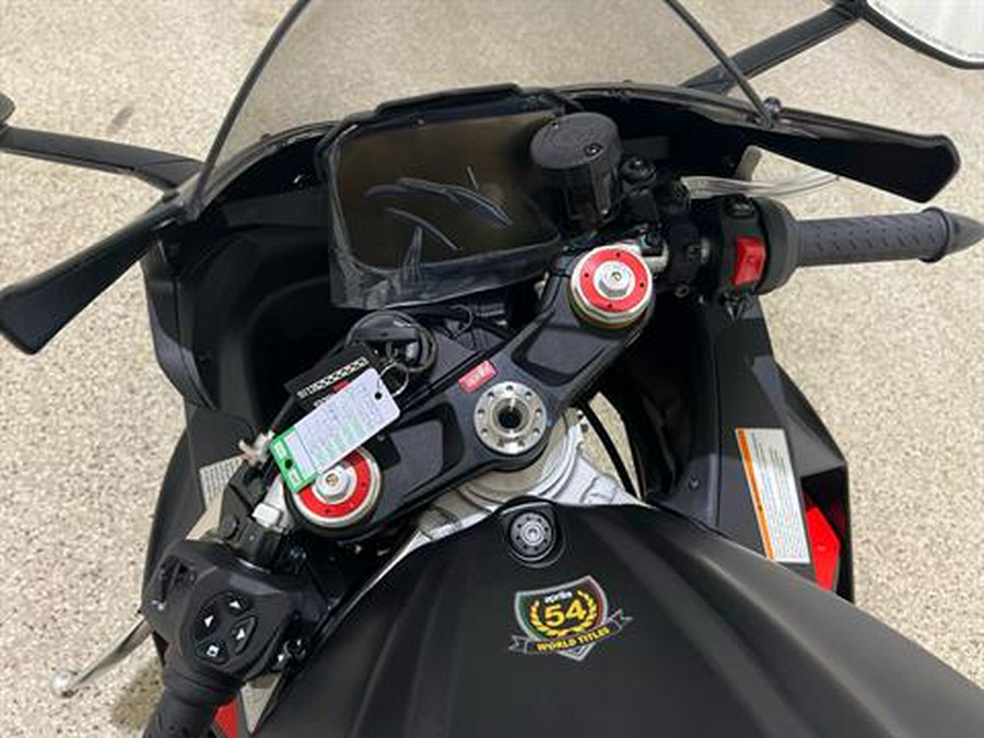 2024 Aprilia RSV4 1100