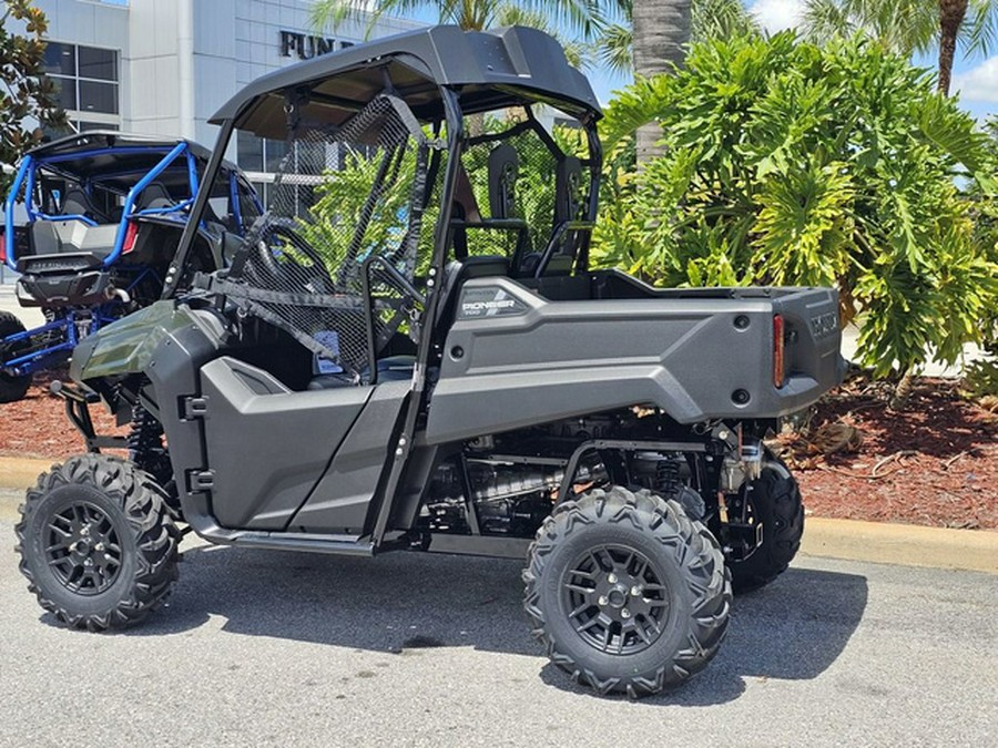 2025 Honda Pioneer 700 Deluxe