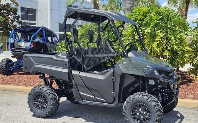 2025 Honda Pioneer 700 Deluxe