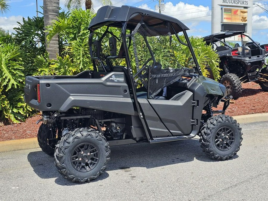 2025 Honda Pioneer 700 Deluxe