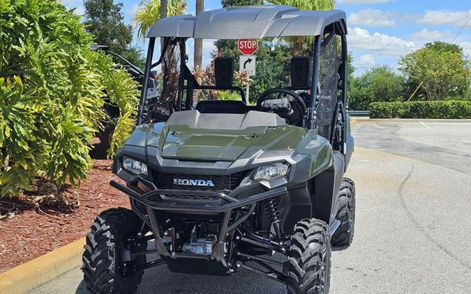 2025 Honda Pioneer 700 Deluxe