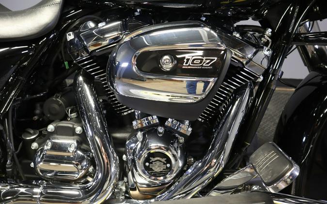 2022 Harley-Davidson Street Glide FLHX