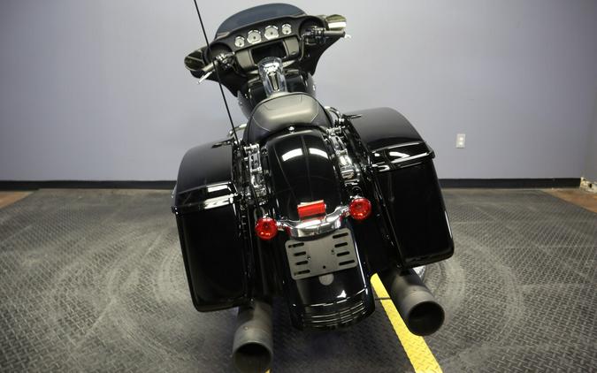 2022 Harley-Davidson Street Glide FLHX
