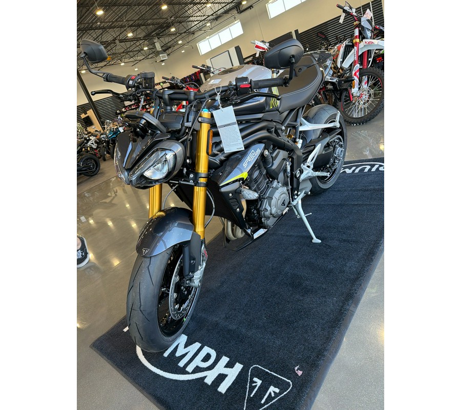 2026 Triumph Speed Triple 1200 RS