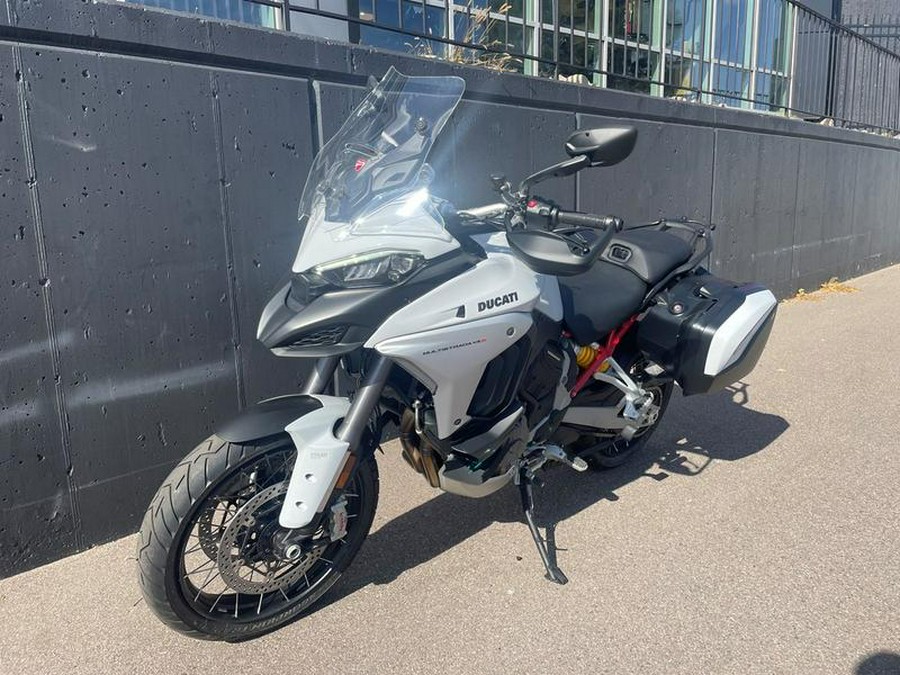 2023 Ducati Multistrada V4S Iceberg White - Spoked Wheels