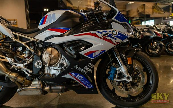 2022 BMW S 1000 RR Light White / Racing Blue / Racing Red