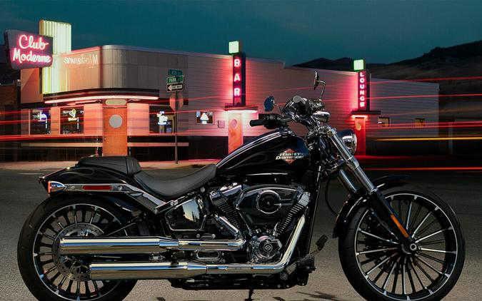 2025 Harley-Davidson Breakout® MDNIGHT FIRSTORM