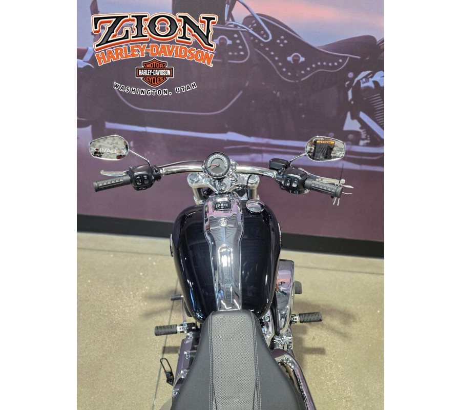 2025 Harley-Davidson Breakout® MDNIGHT FIRSTORM